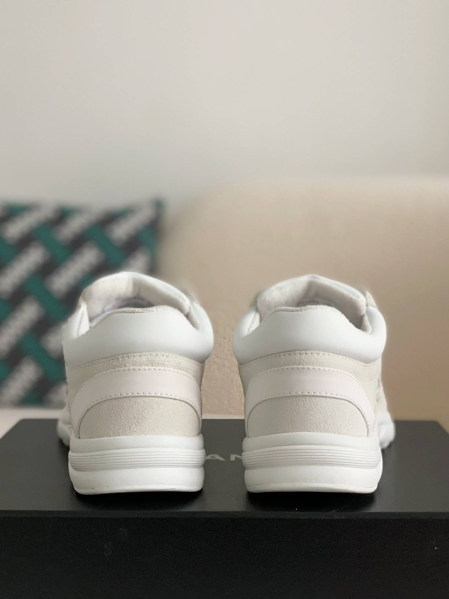 CH*EL 23P Sneakers