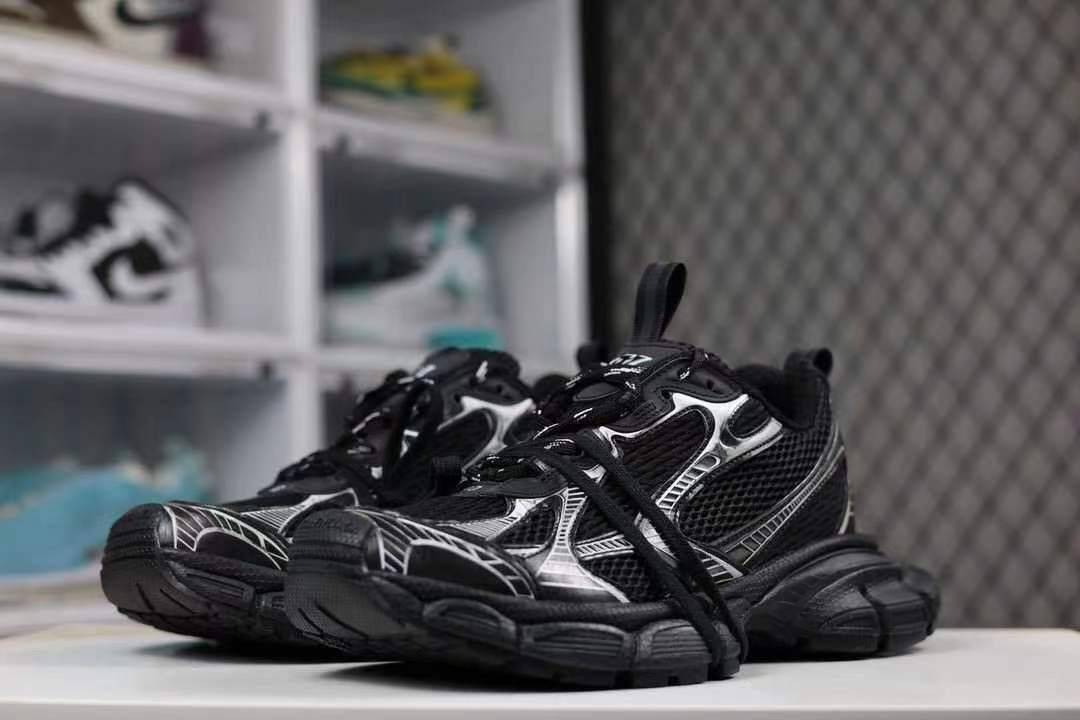 BLCG 3xl Sneakers