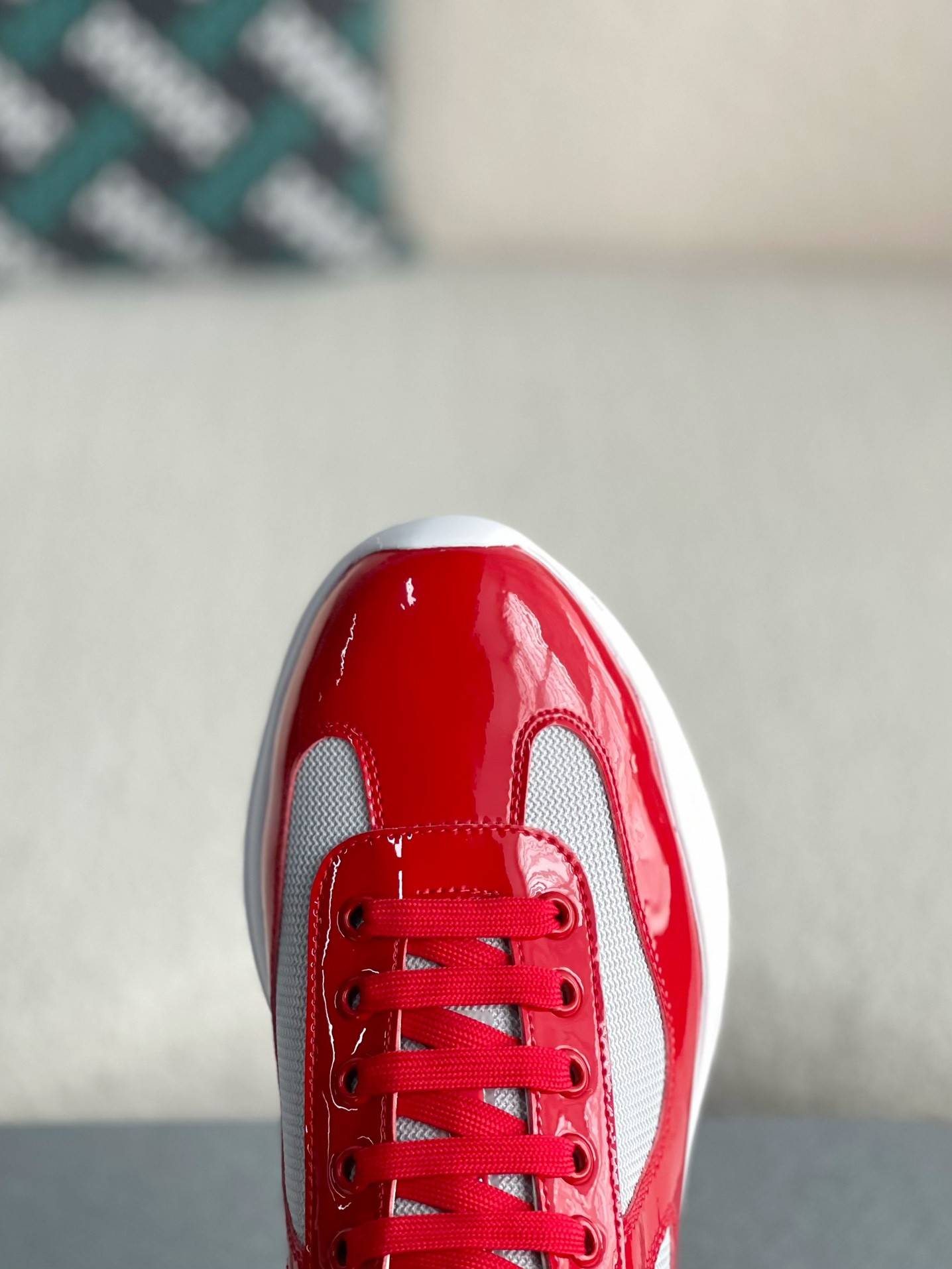 P*DA Sneakers
