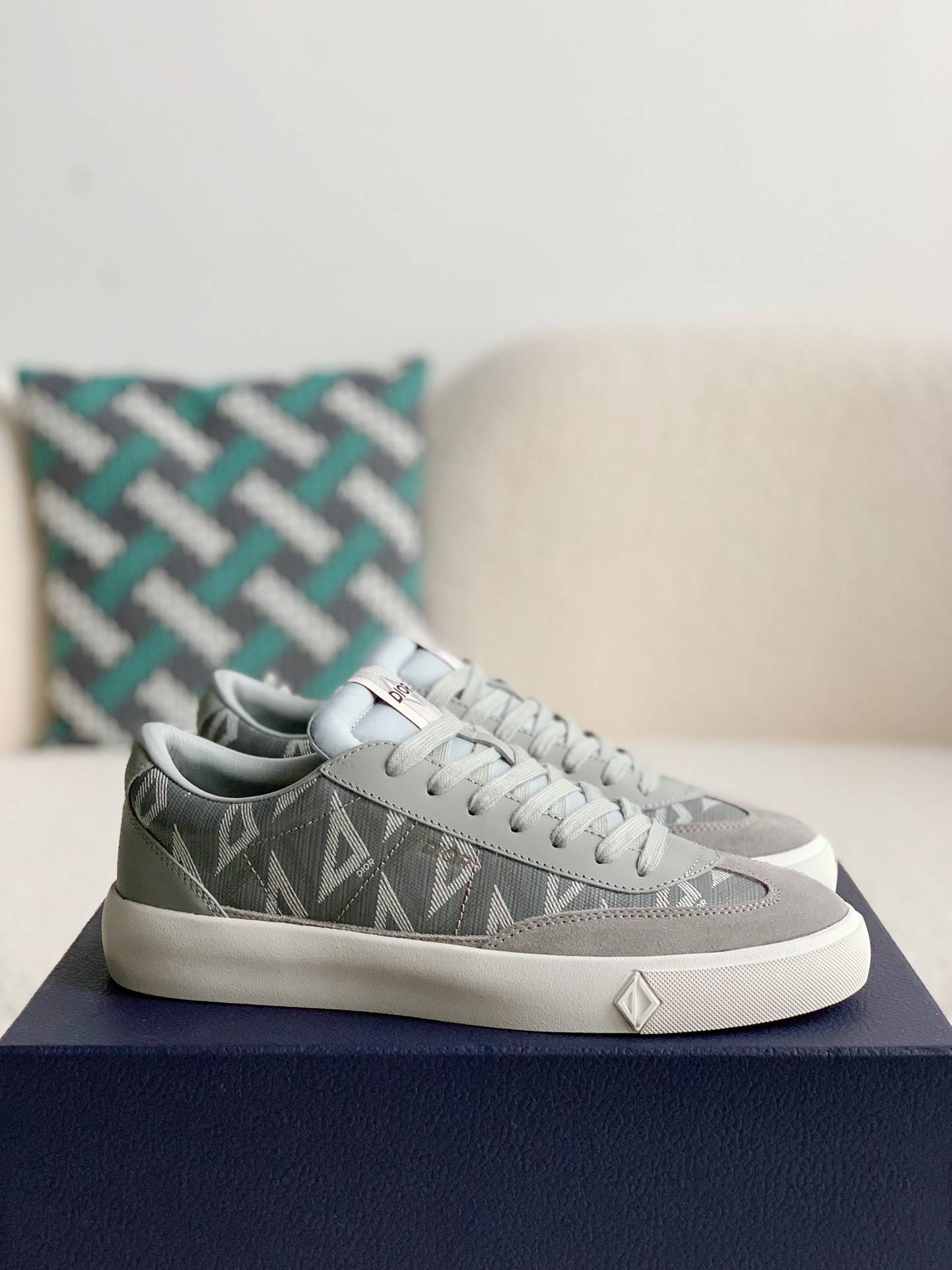 D*OR B101 Sneaker