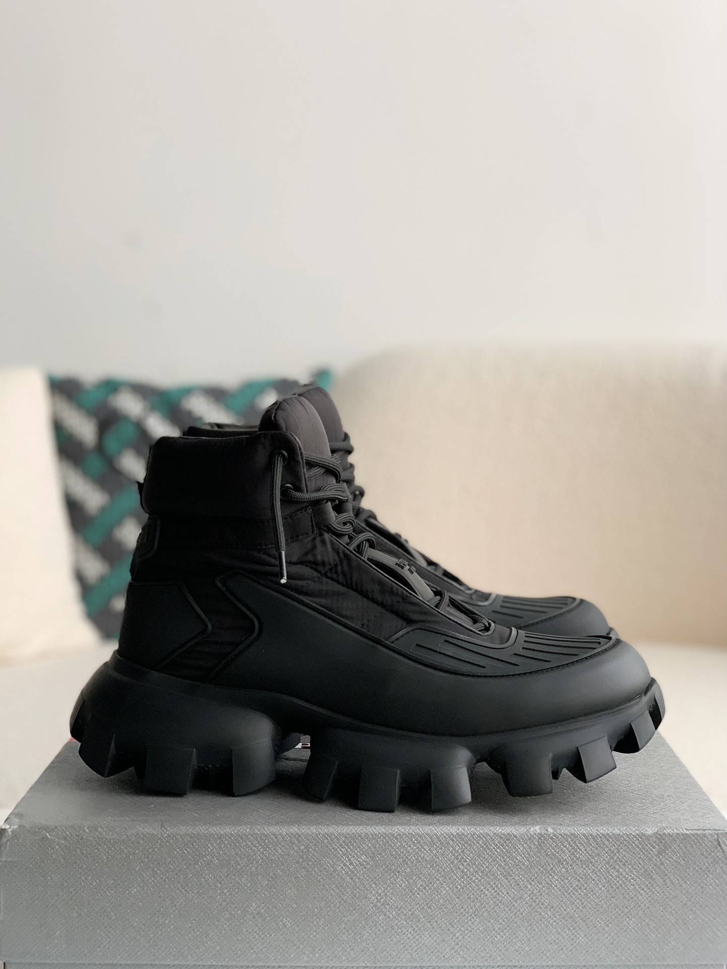 P*DA Cloudbus Thunder technology fabric sneakers
