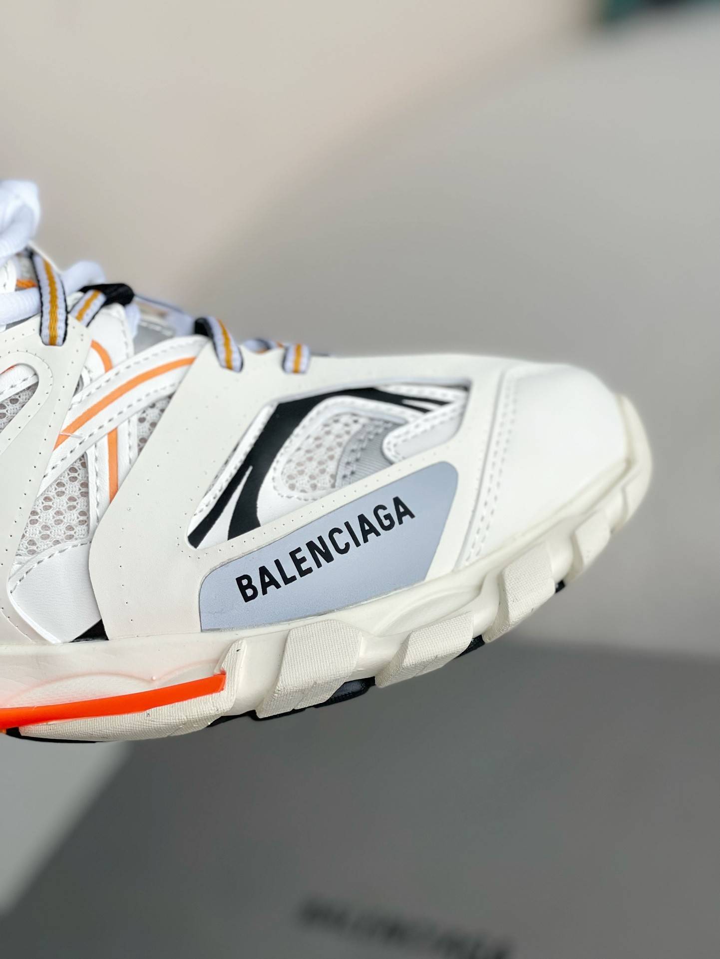 BLCG Track 1.0 track led Trainers