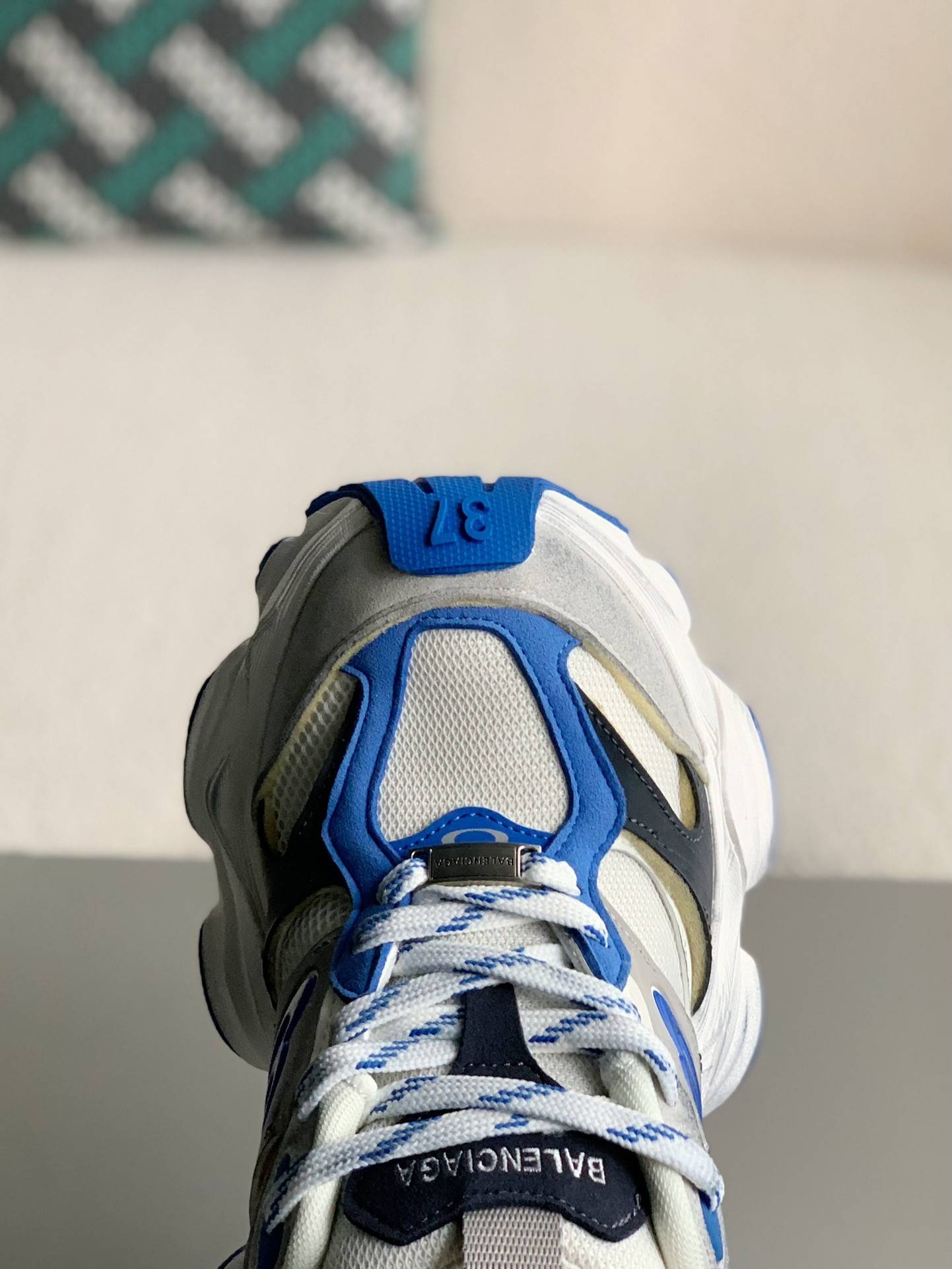 BLCG Runner Sneaker