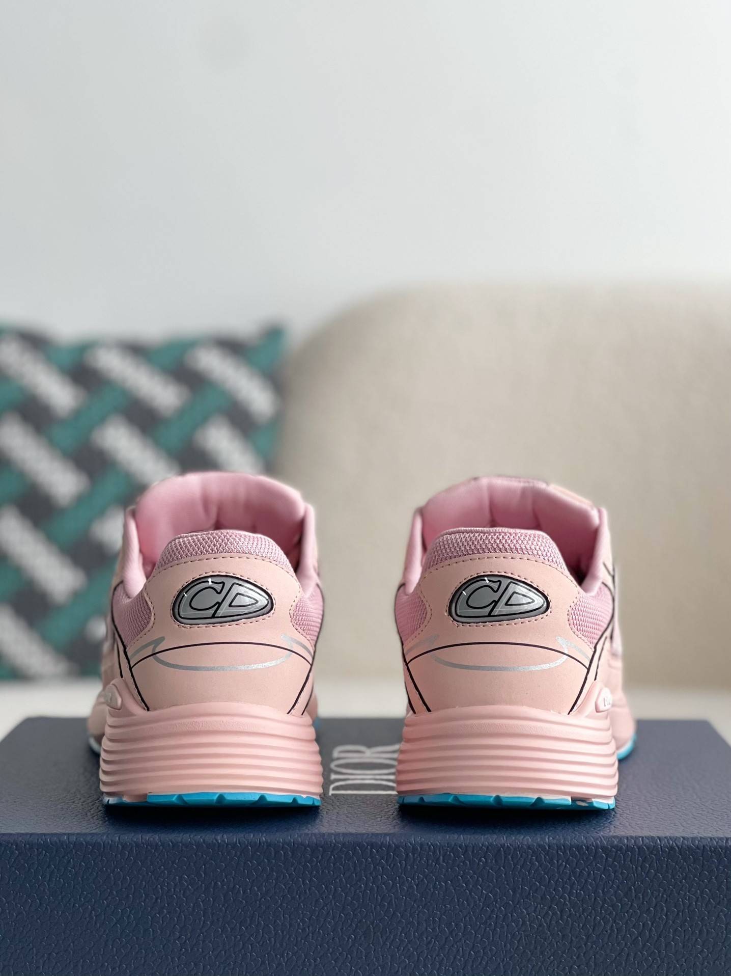 D*OR B30 New Sneaker