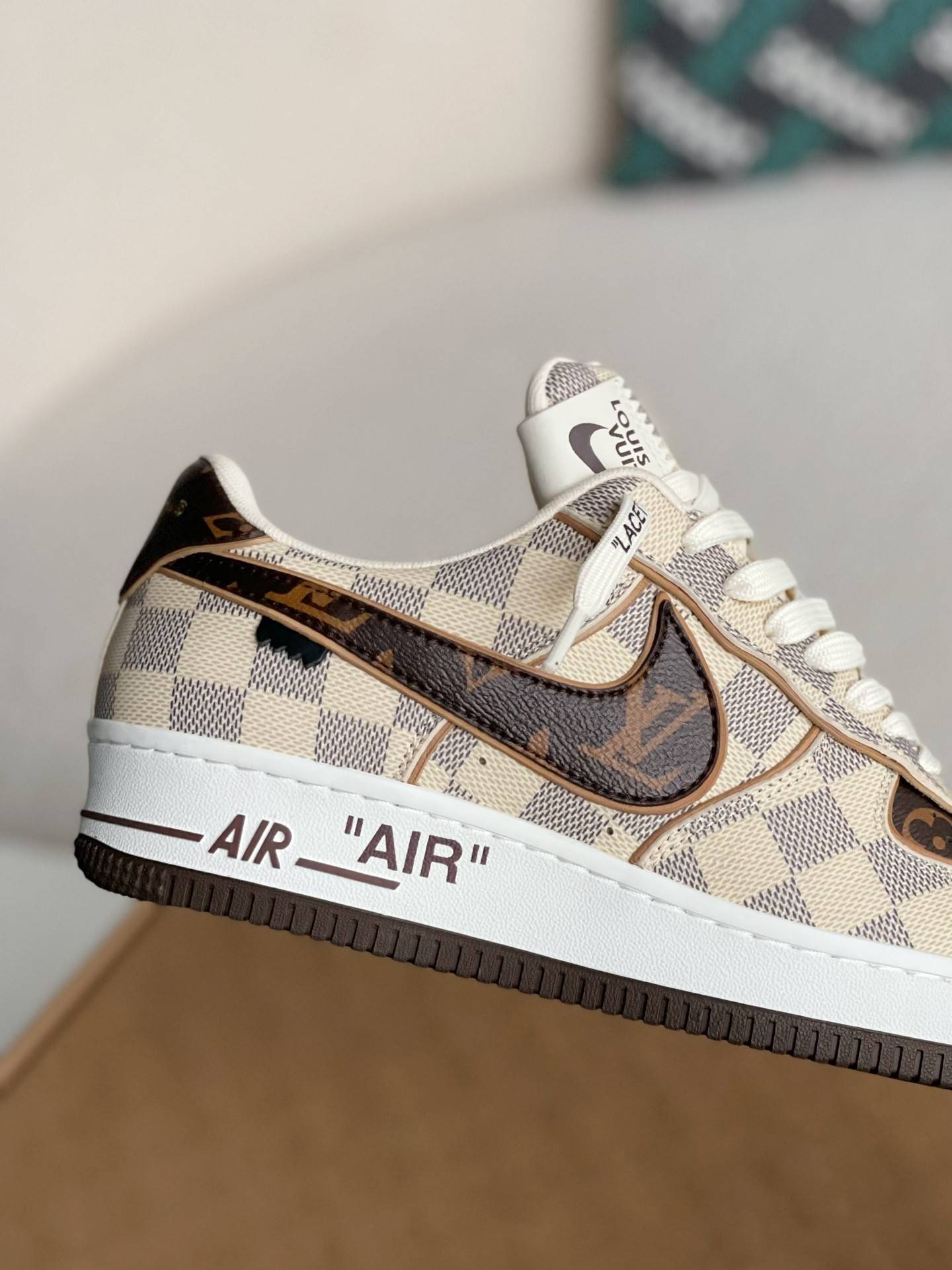 Nike x L*V Trainers Sneakers
