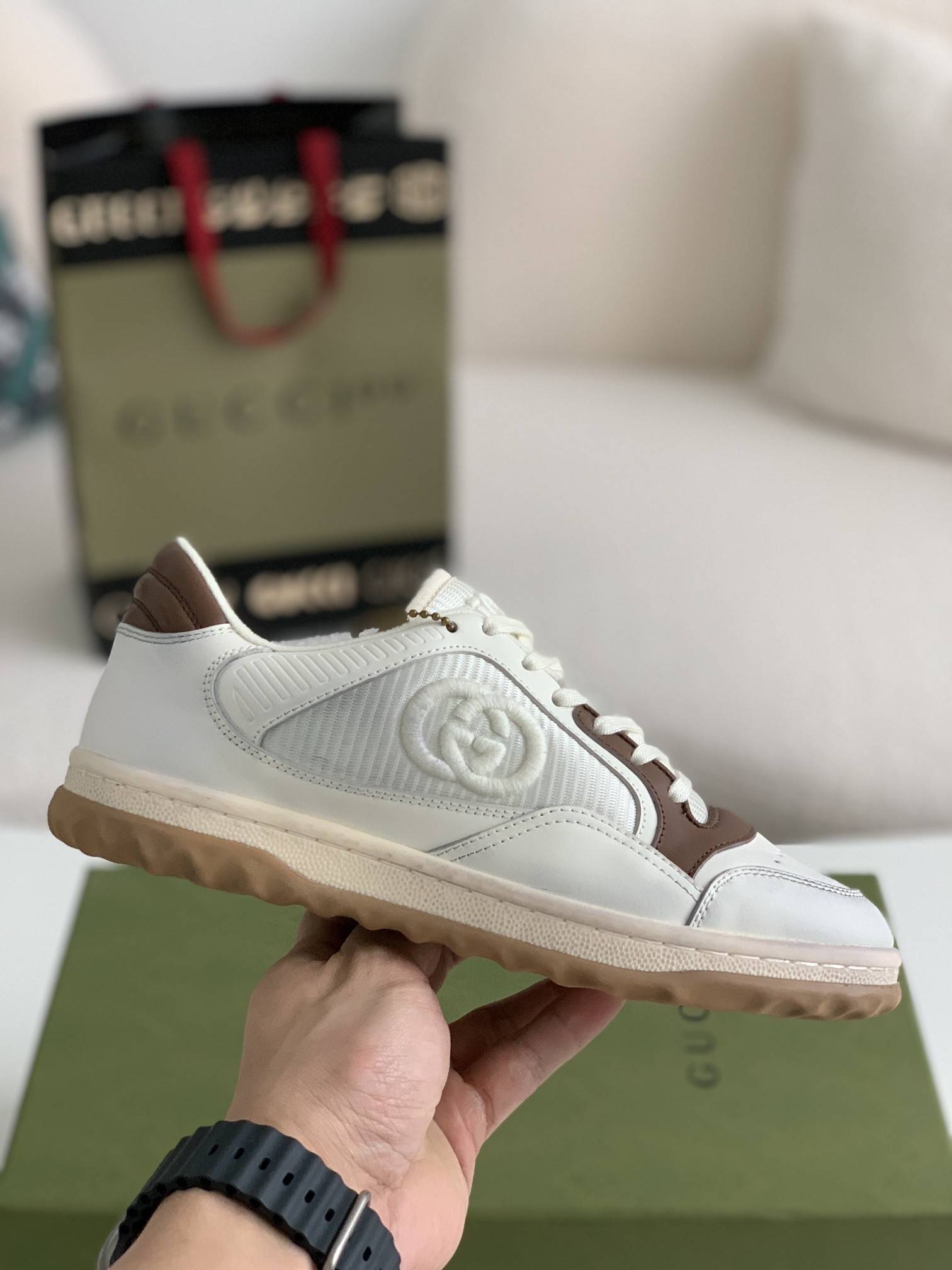 GU*IMac80 Sneakers