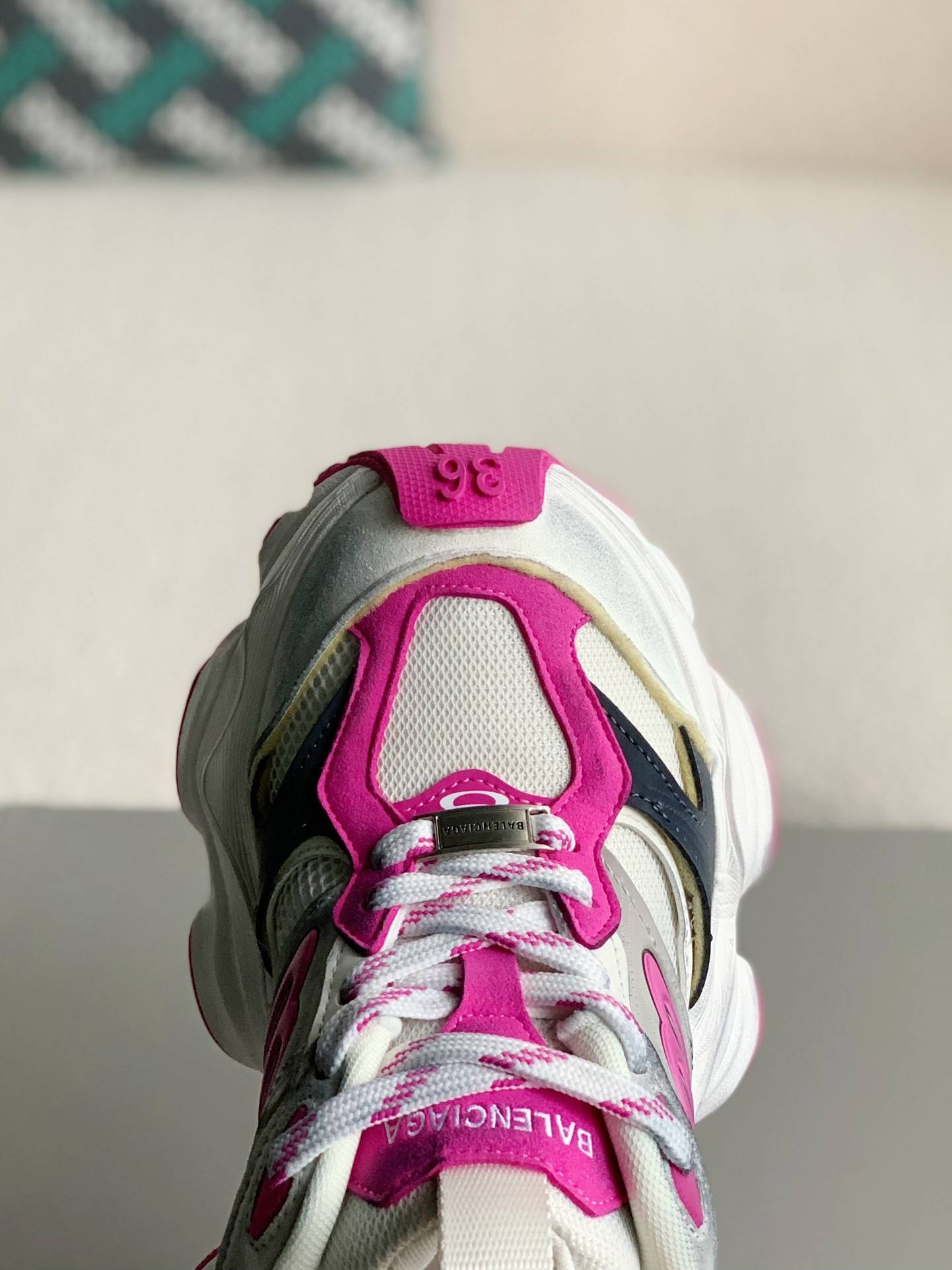 BLCG Runner Sneaker