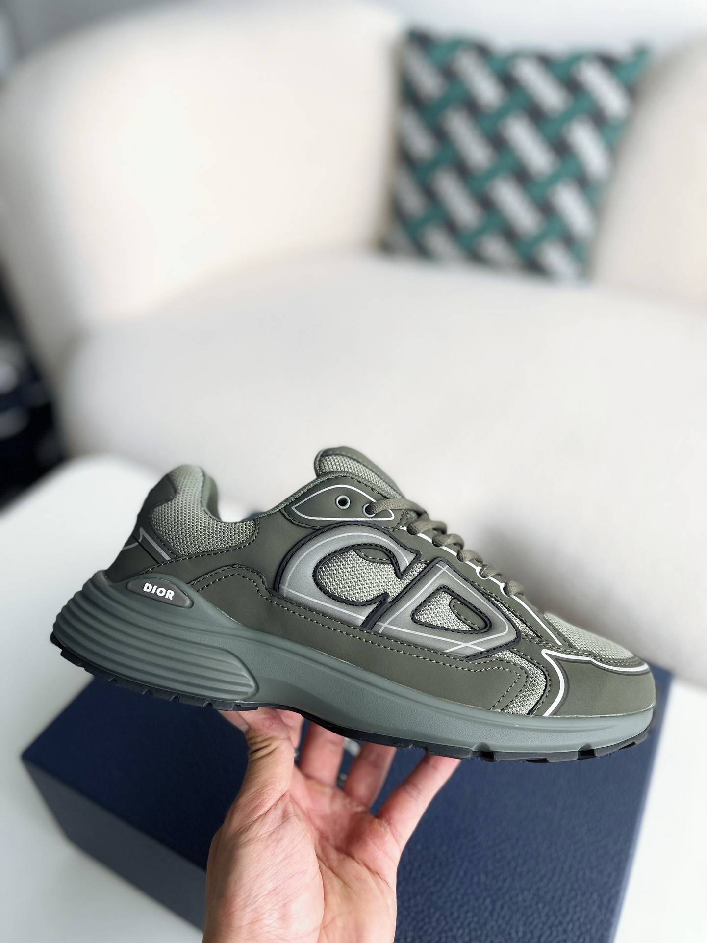 D*OR B30 New Sneaker
