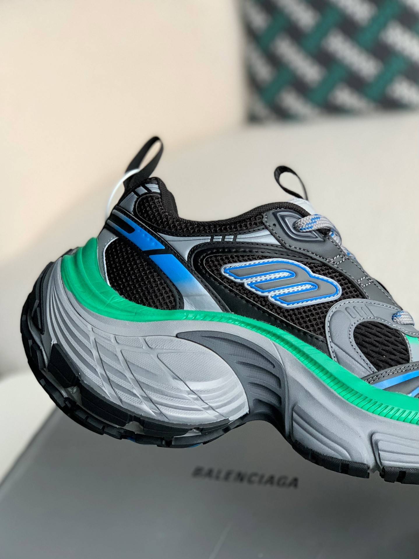 BLCG Runner Sneaker