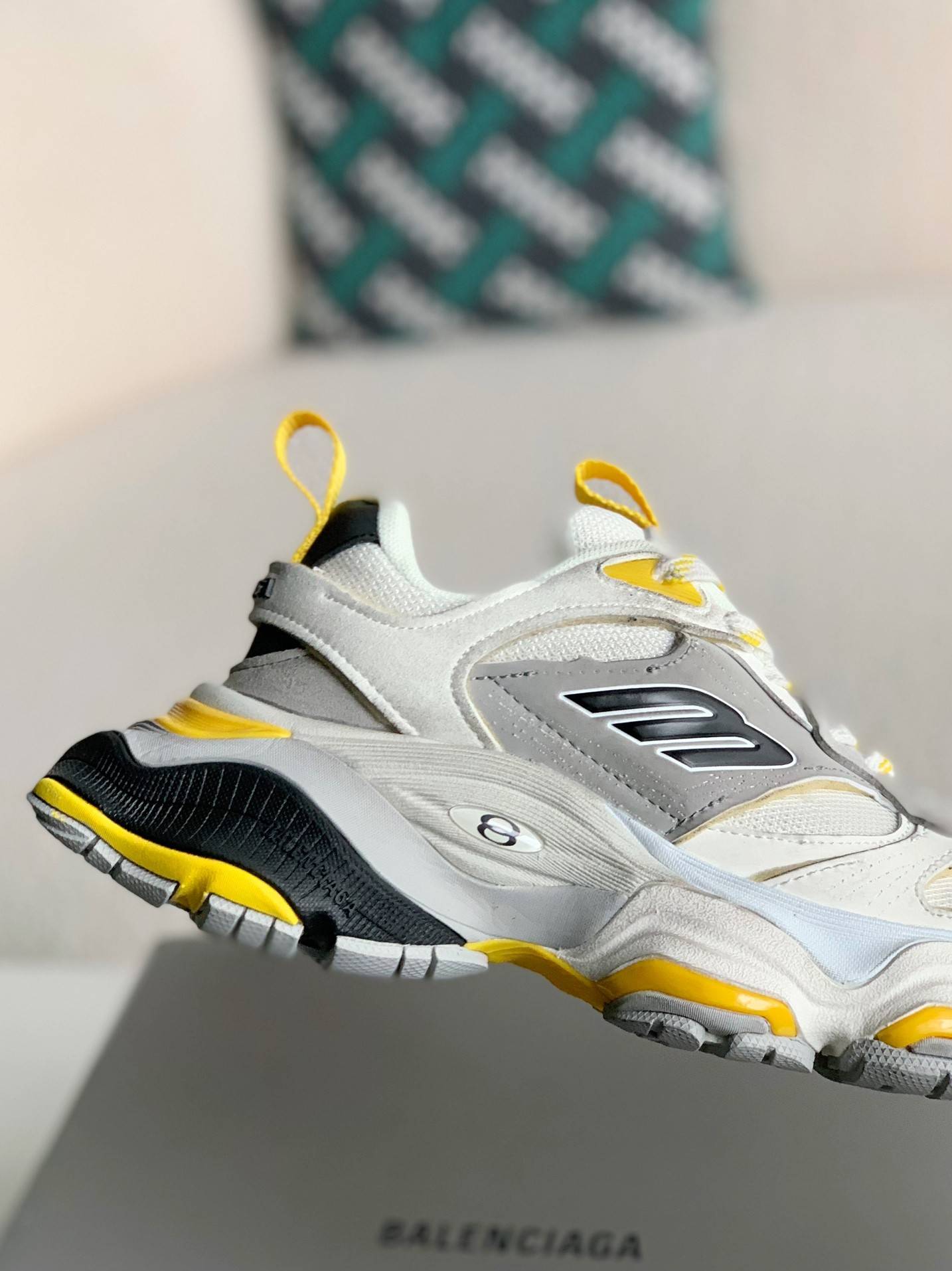 BLCG Runner Sneaker