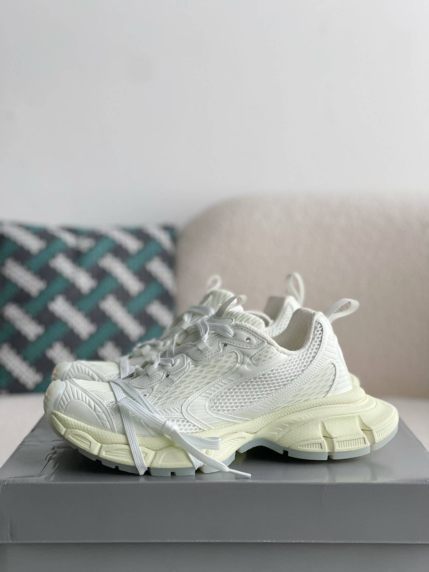 BLCG Runner Sneakers