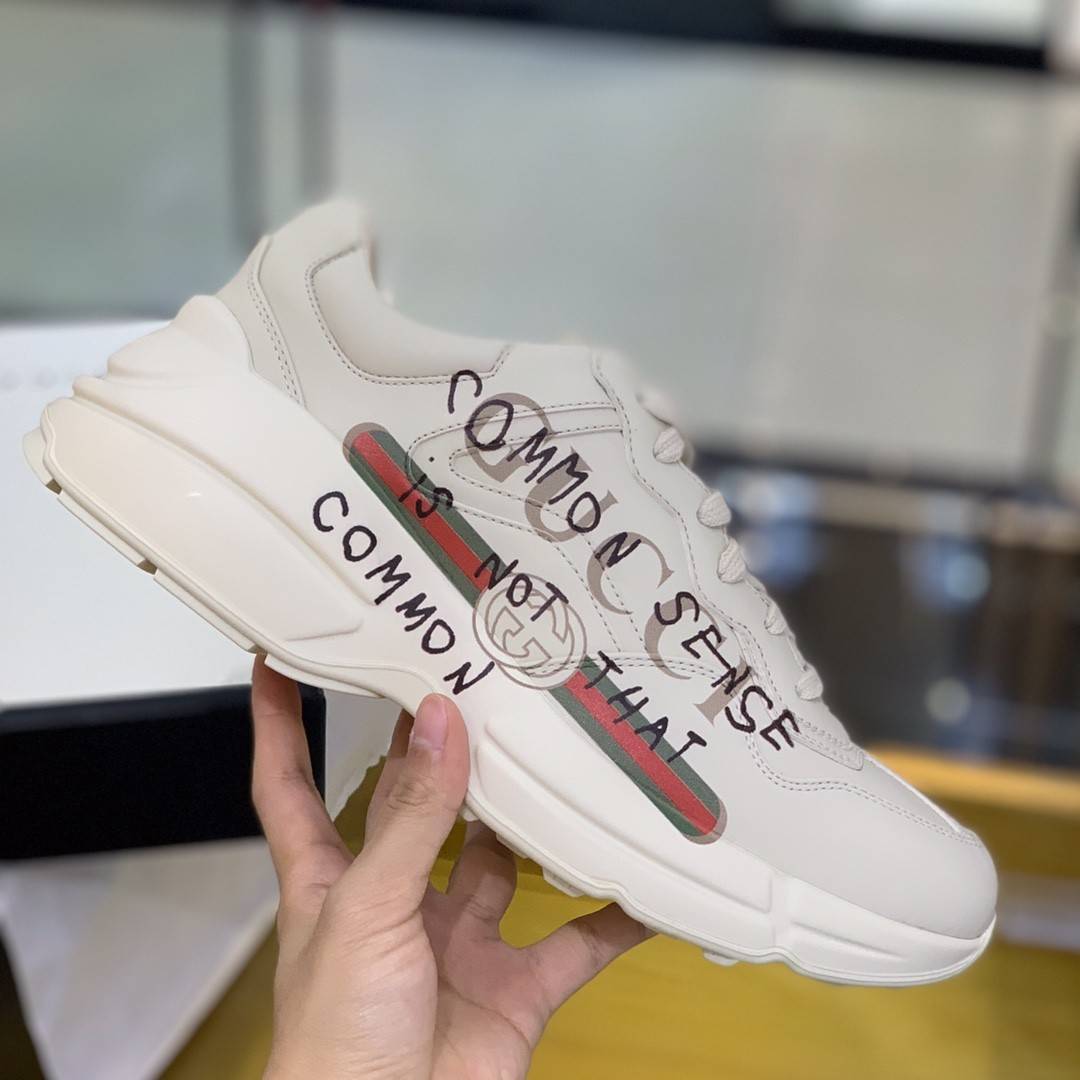 GU*IRetro Clunky Sneaker