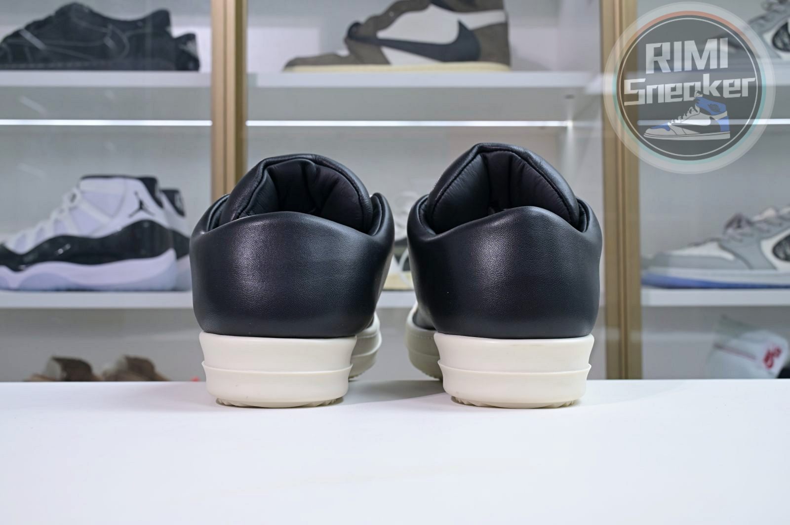 Rick Owens Jumbo Laced Padded Low Black Milk