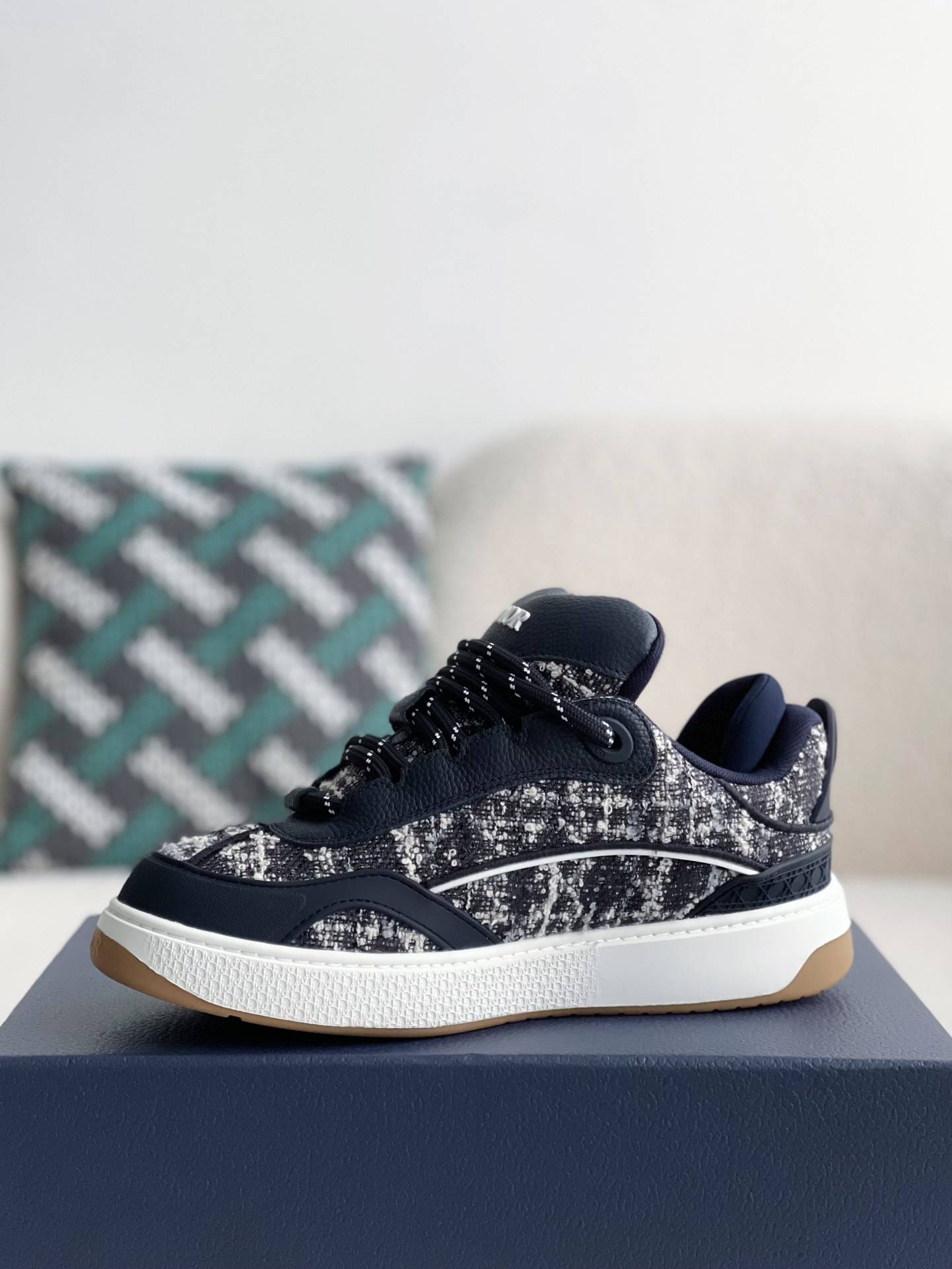 D*OR B9S Sneakers