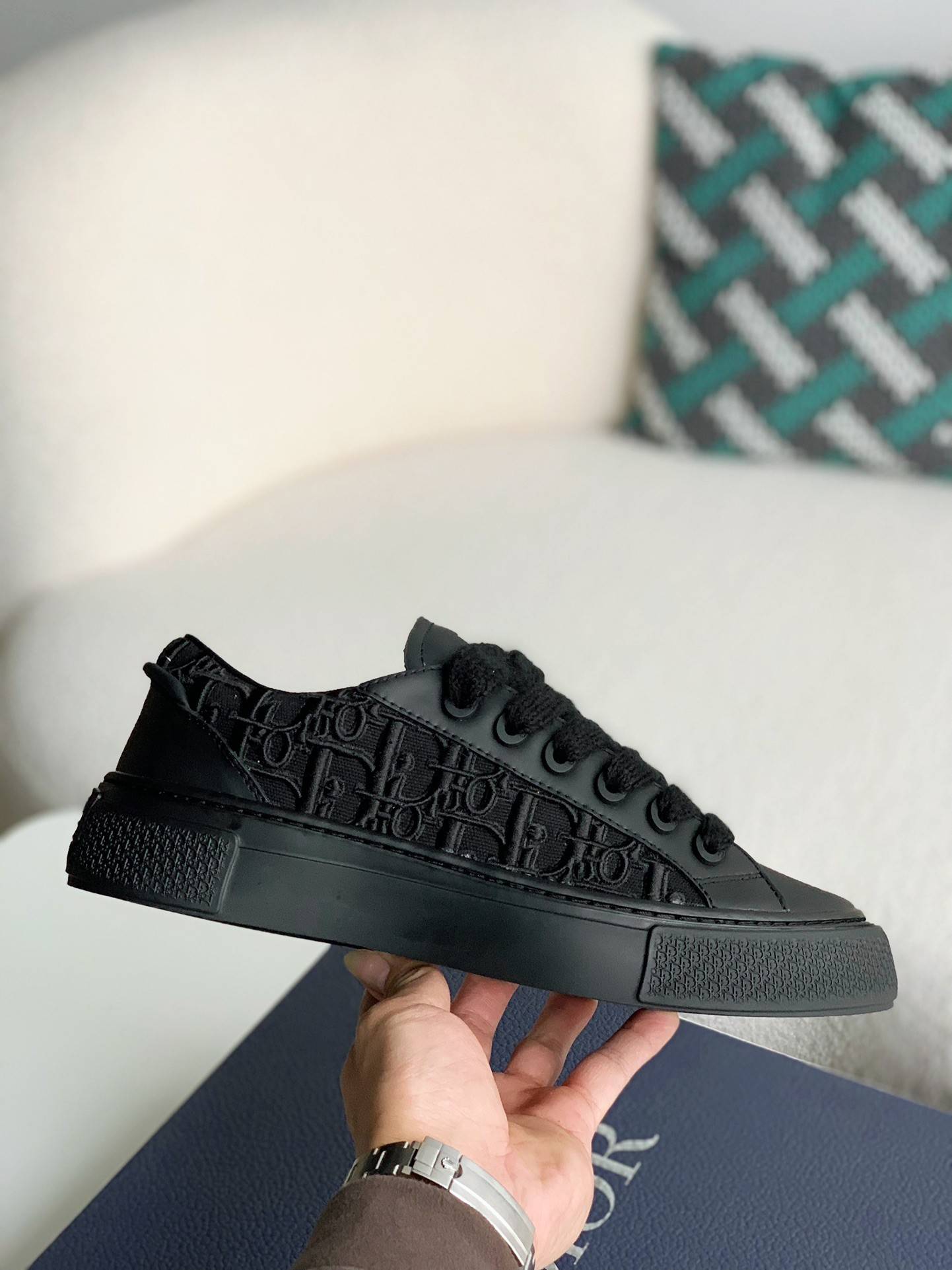 D*OR  Sneaker