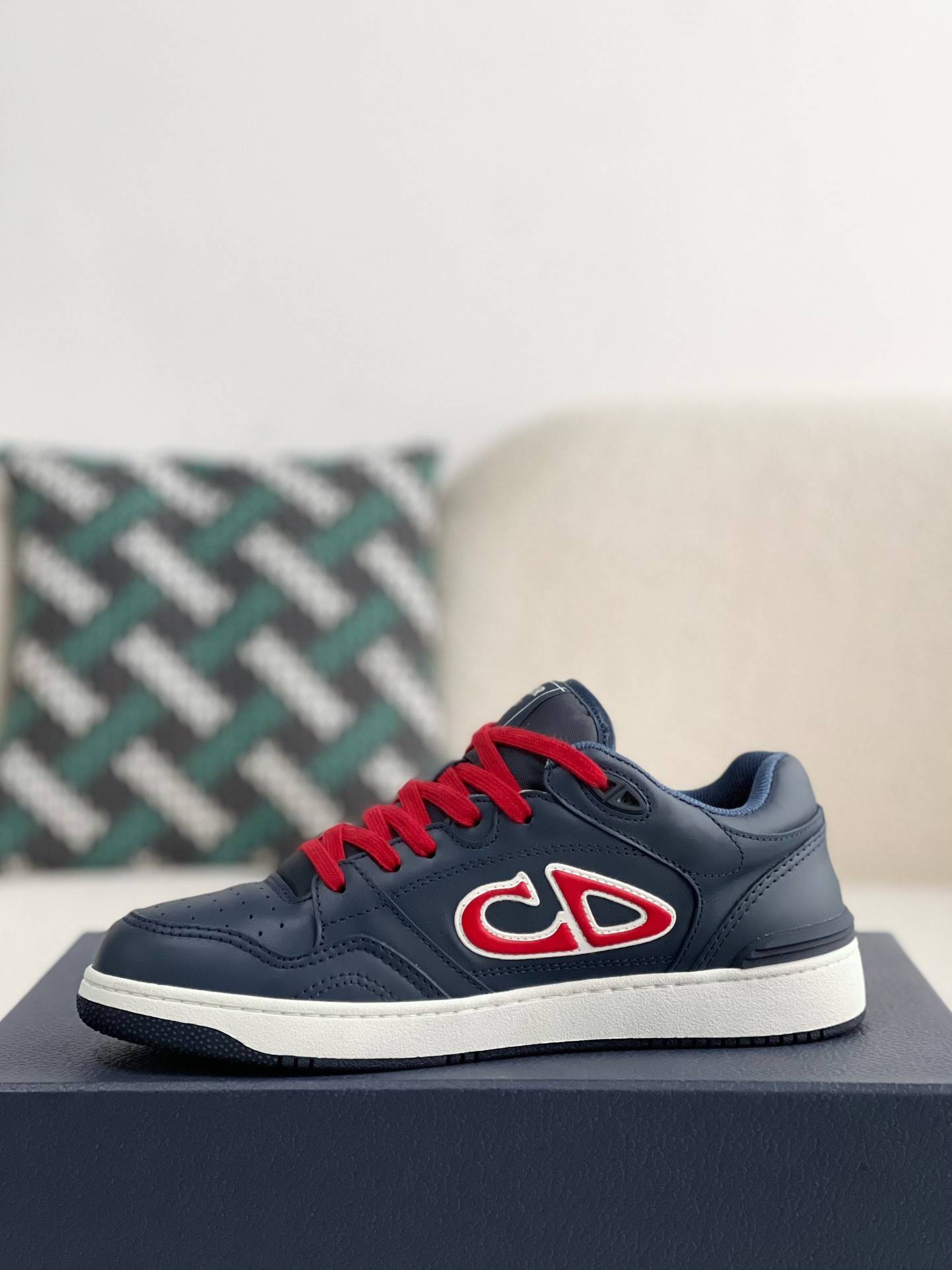 D*OR B57 Sneakers