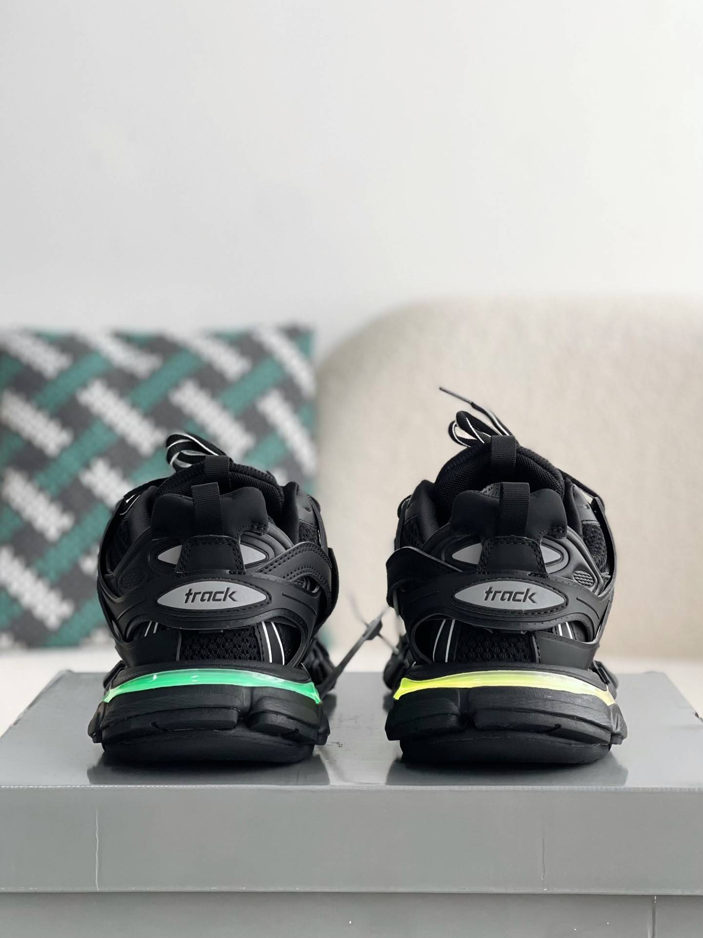 BLCG Track 1.0 track led Trainers