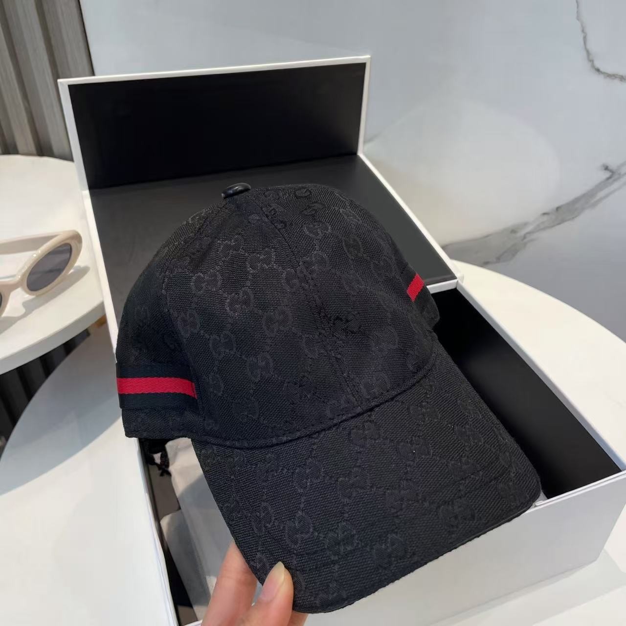 [#4909] G*u*i baseball cap peaked c ap hat