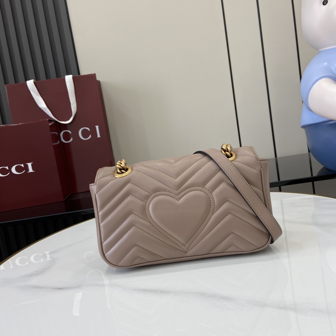 G*u*i marmont series quilted mini handbag model: 446744. size: 22*13*6cm
