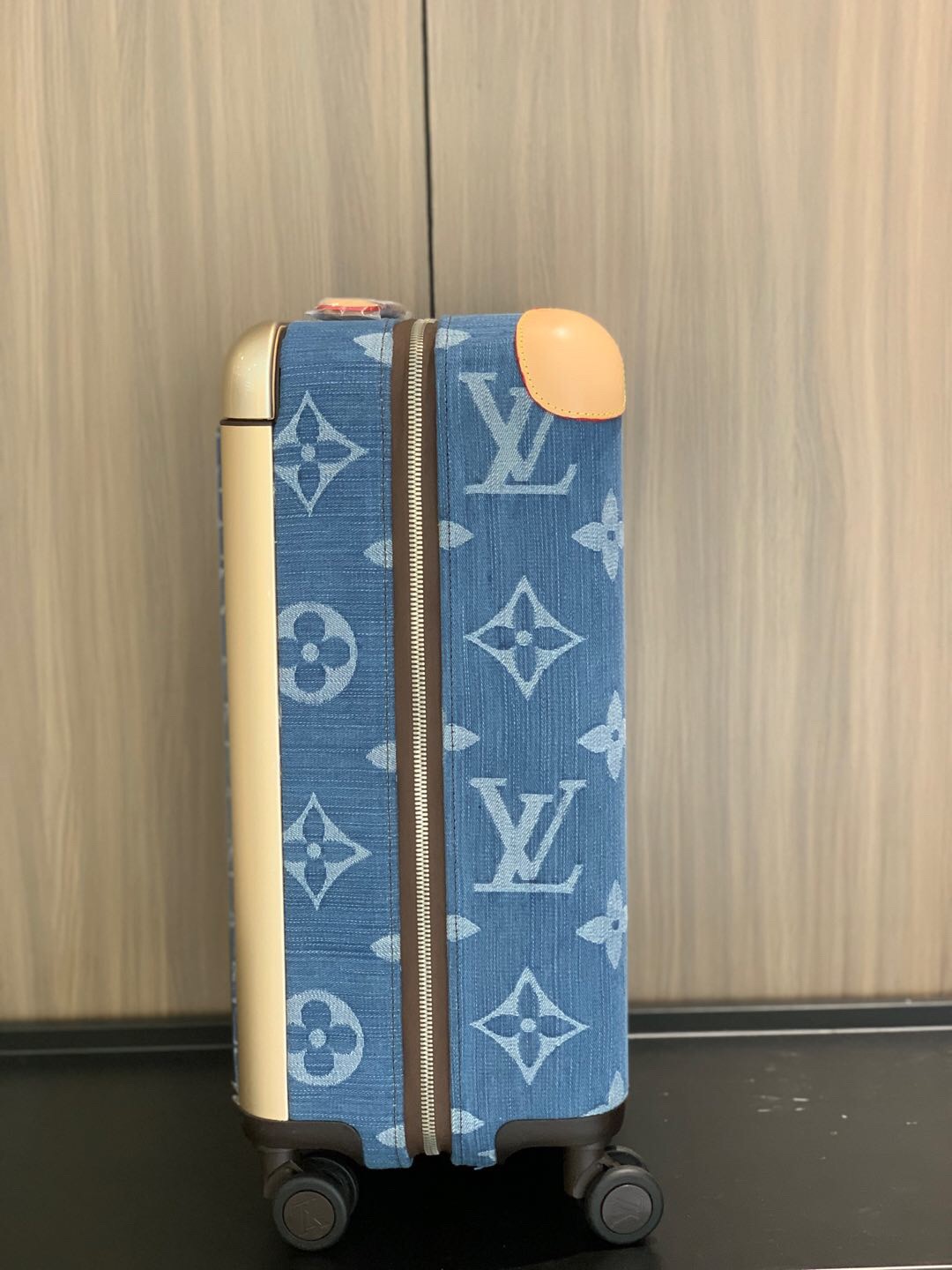 L*V Horizon 55