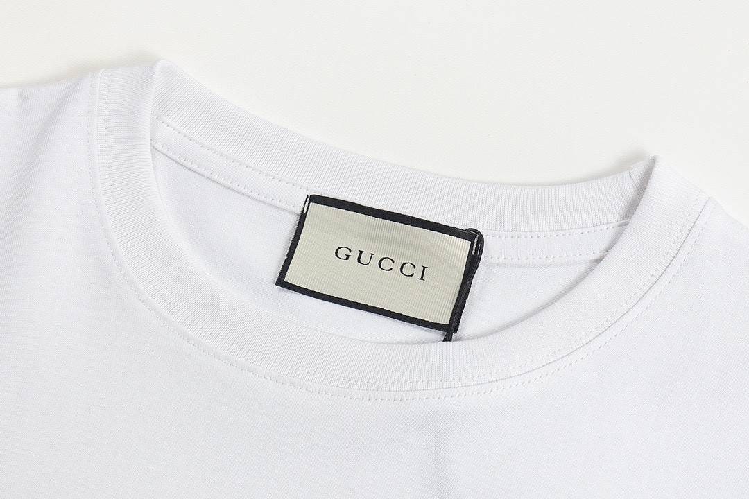 G*u*i  tshirt