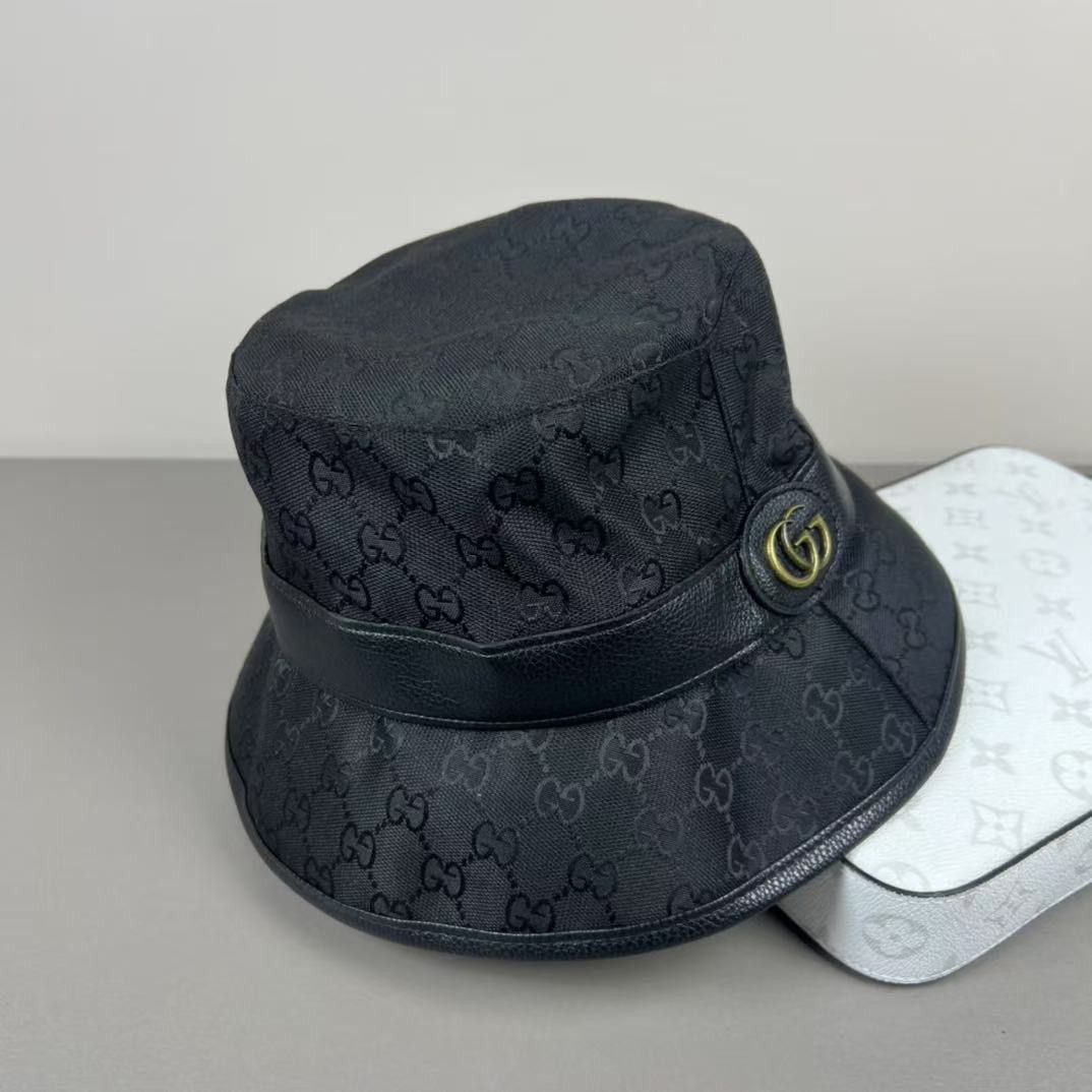 [#4906] G*u*i hat bucket hat