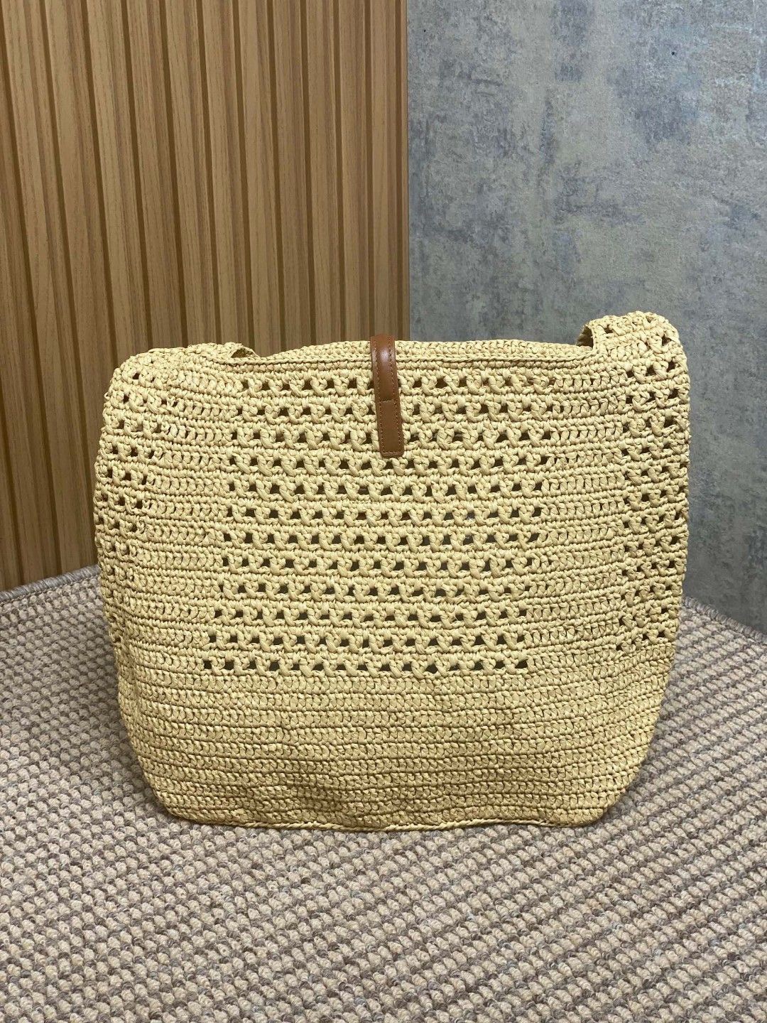 YSL Apricot Braid/Gold Handmade Braided Bag Raffia Braided Style No.: 690941  Size: 30×37×14cm
