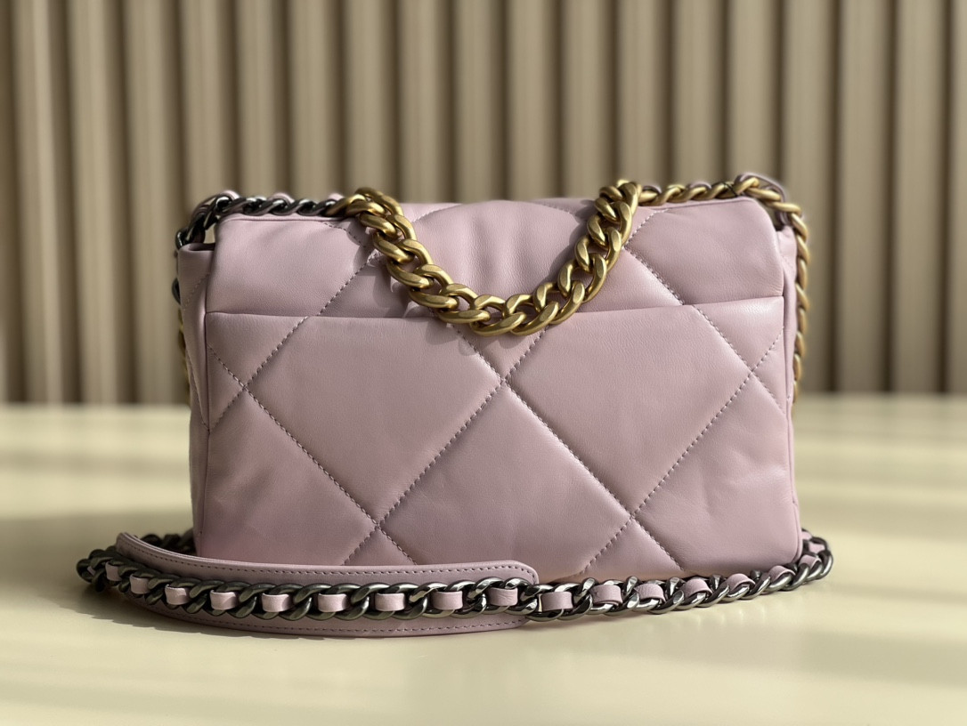Chanle 19 Handbag