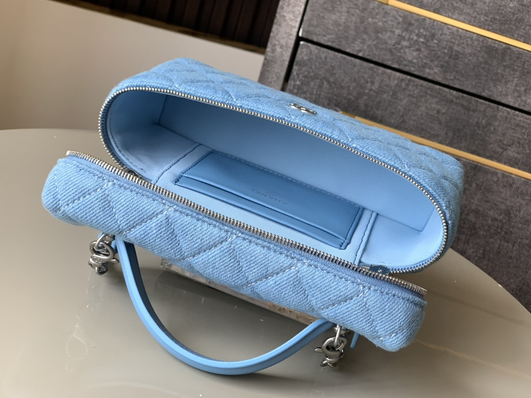Chanel 25c Lp Bag