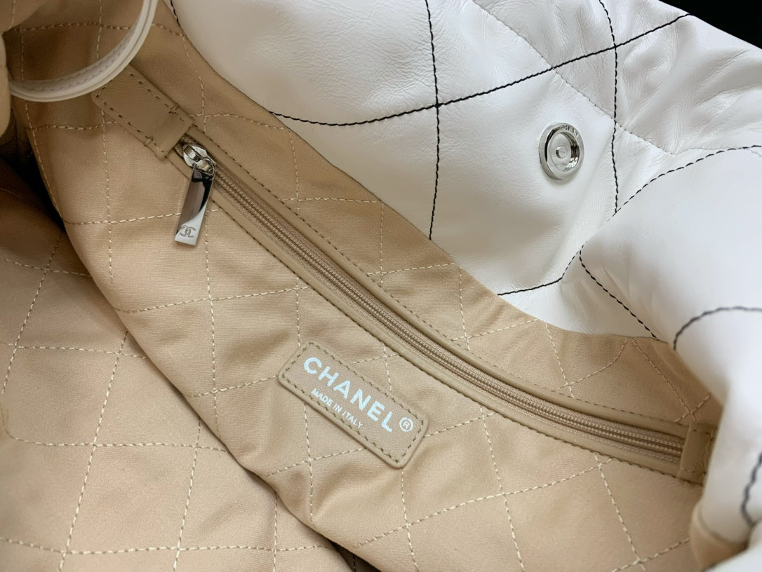 Chanle 22 Backpack