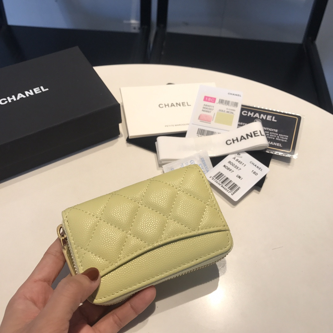 Chanle Zipped Wallet