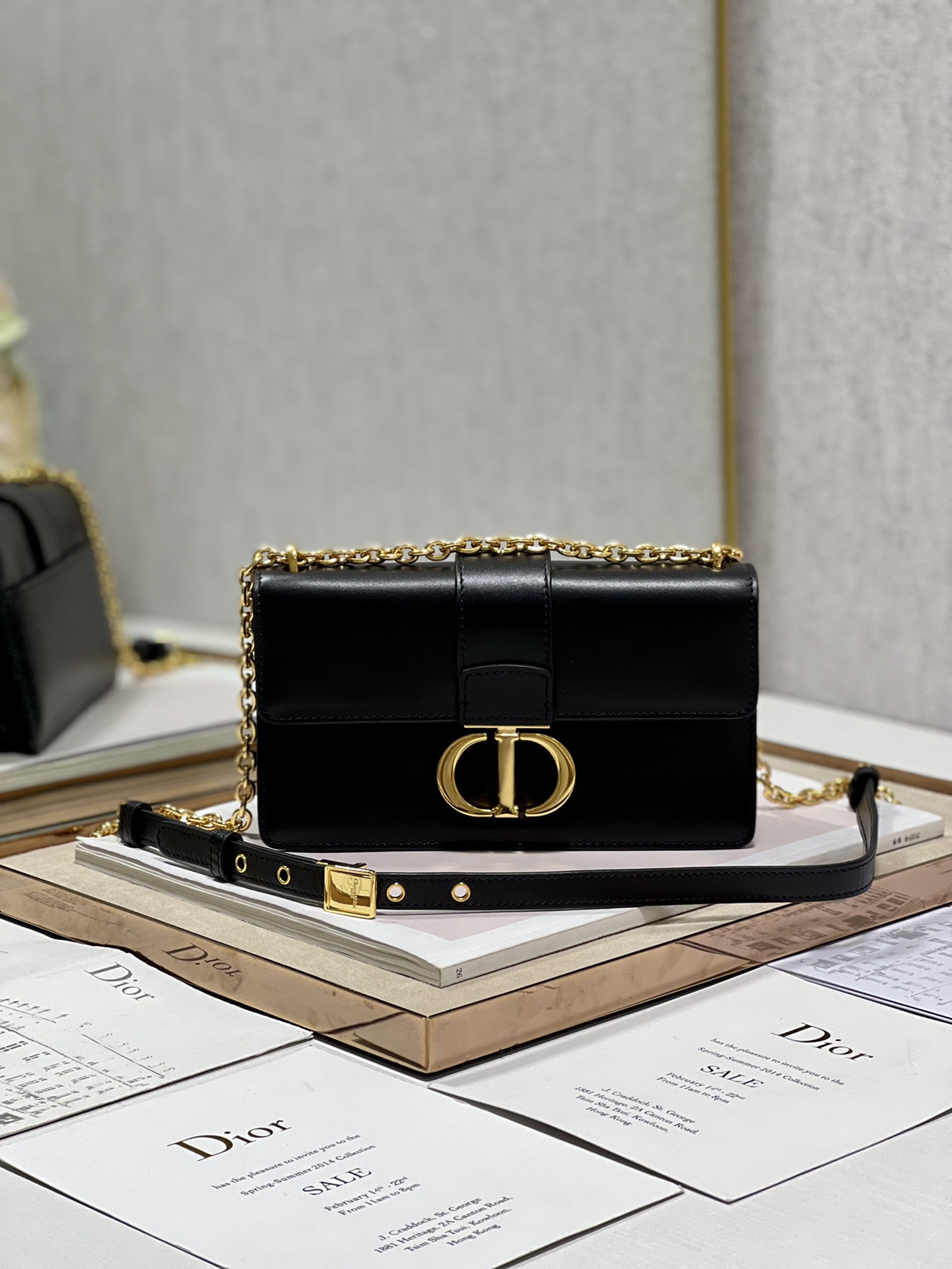 30 Montaigne East-west Bag With Chain