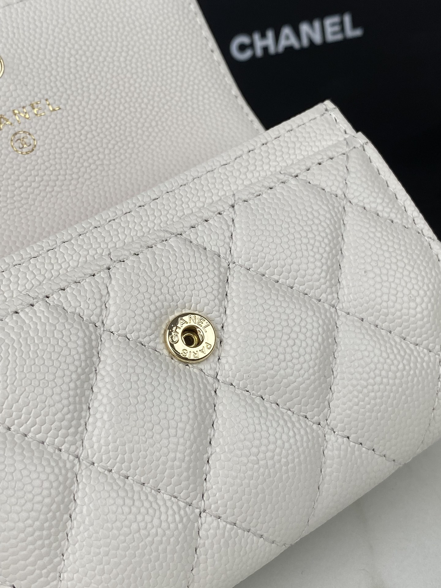 Chanle Flap Wallet