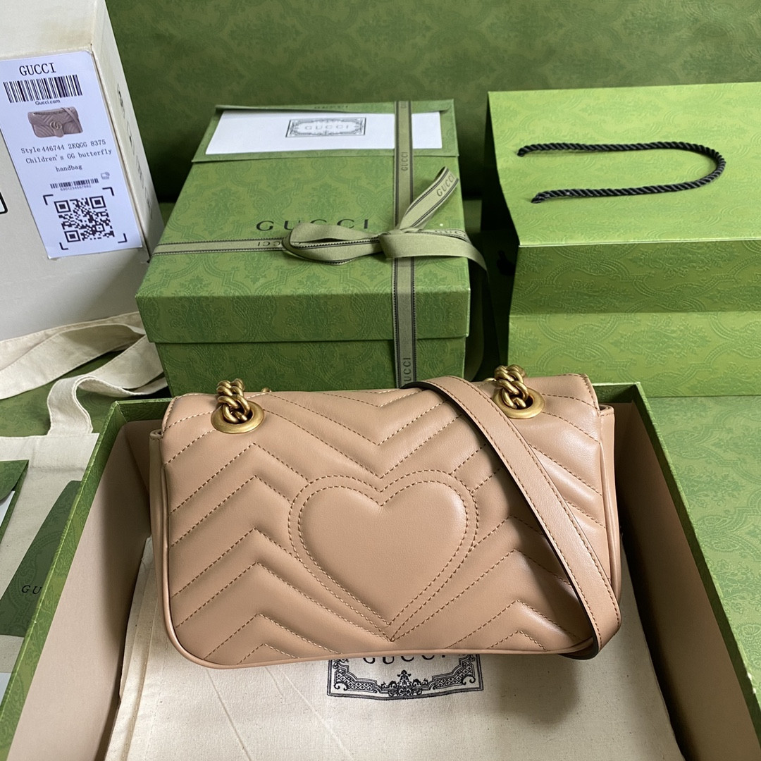 G*u*i gg marmont bag