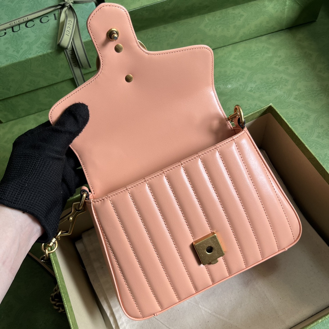 G*u*i gg marmont bag