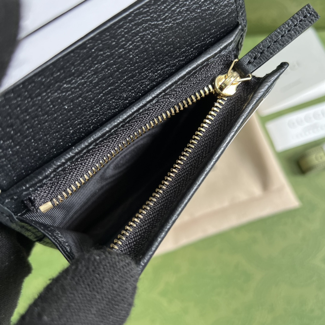 G*u*i horsebit 1955 bag