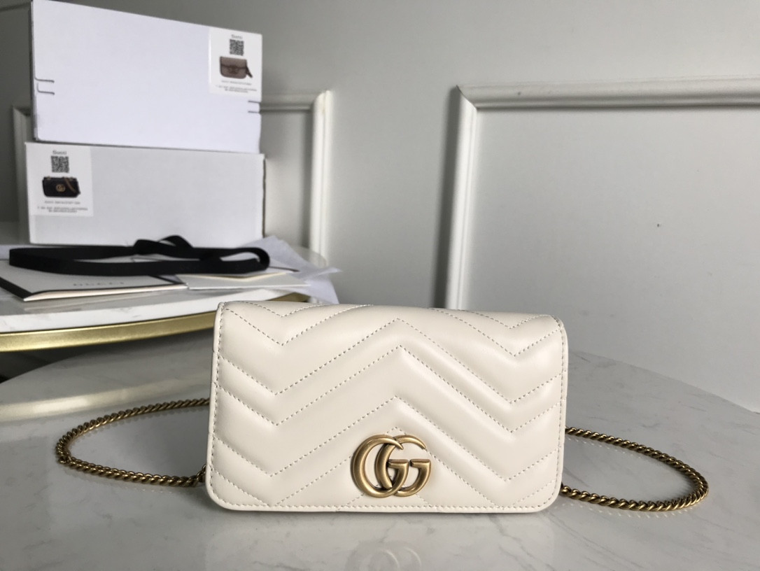 G*u*i gg marmont bag