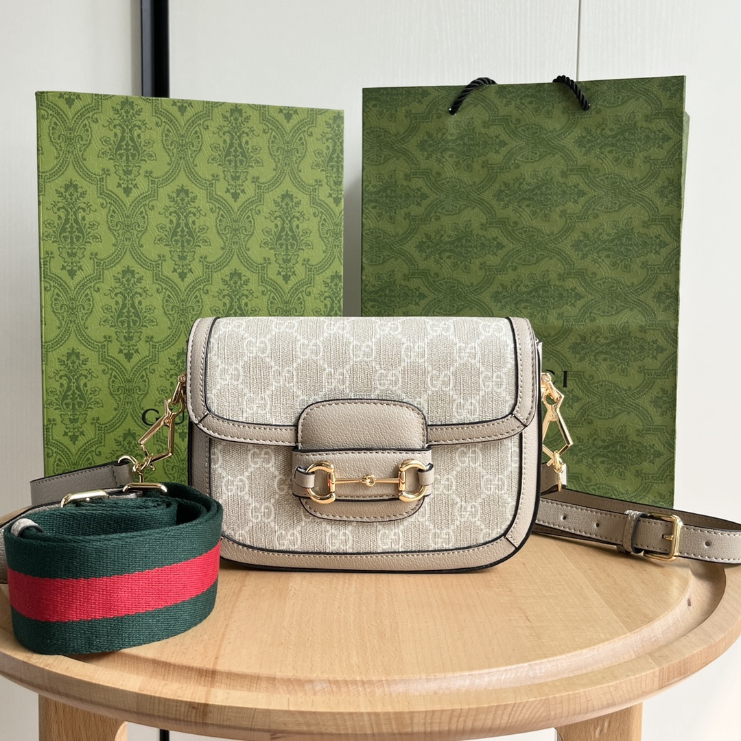 G*u*i horsebit 1955 bag