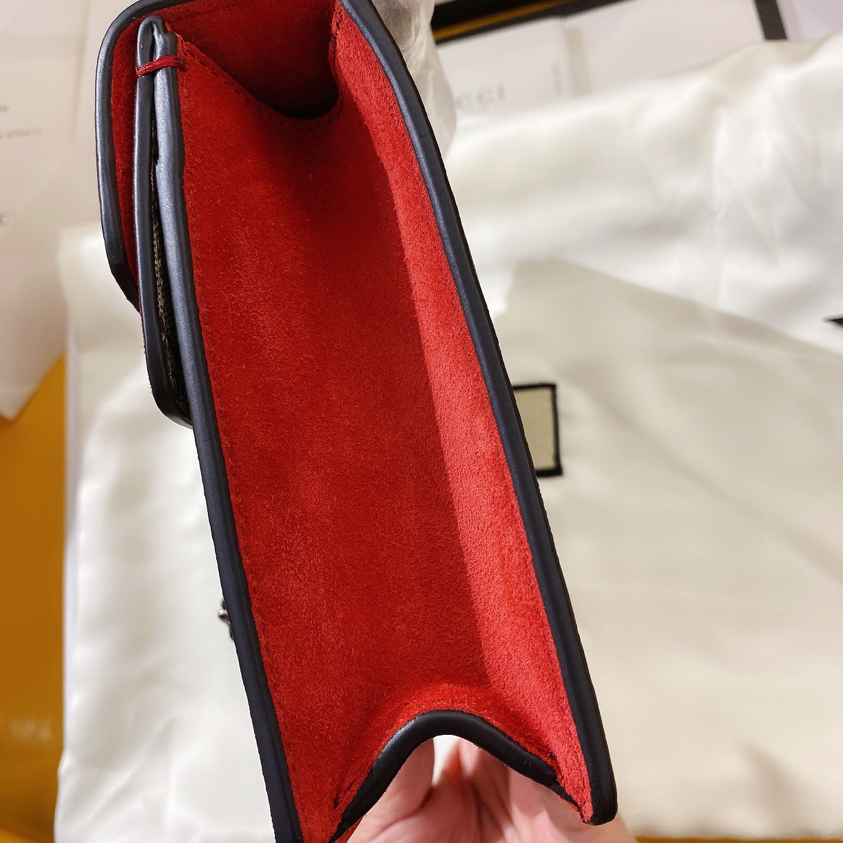 G*u*i dionysus bag