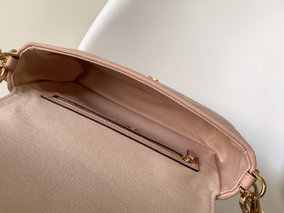 Fendi Baguette Bag