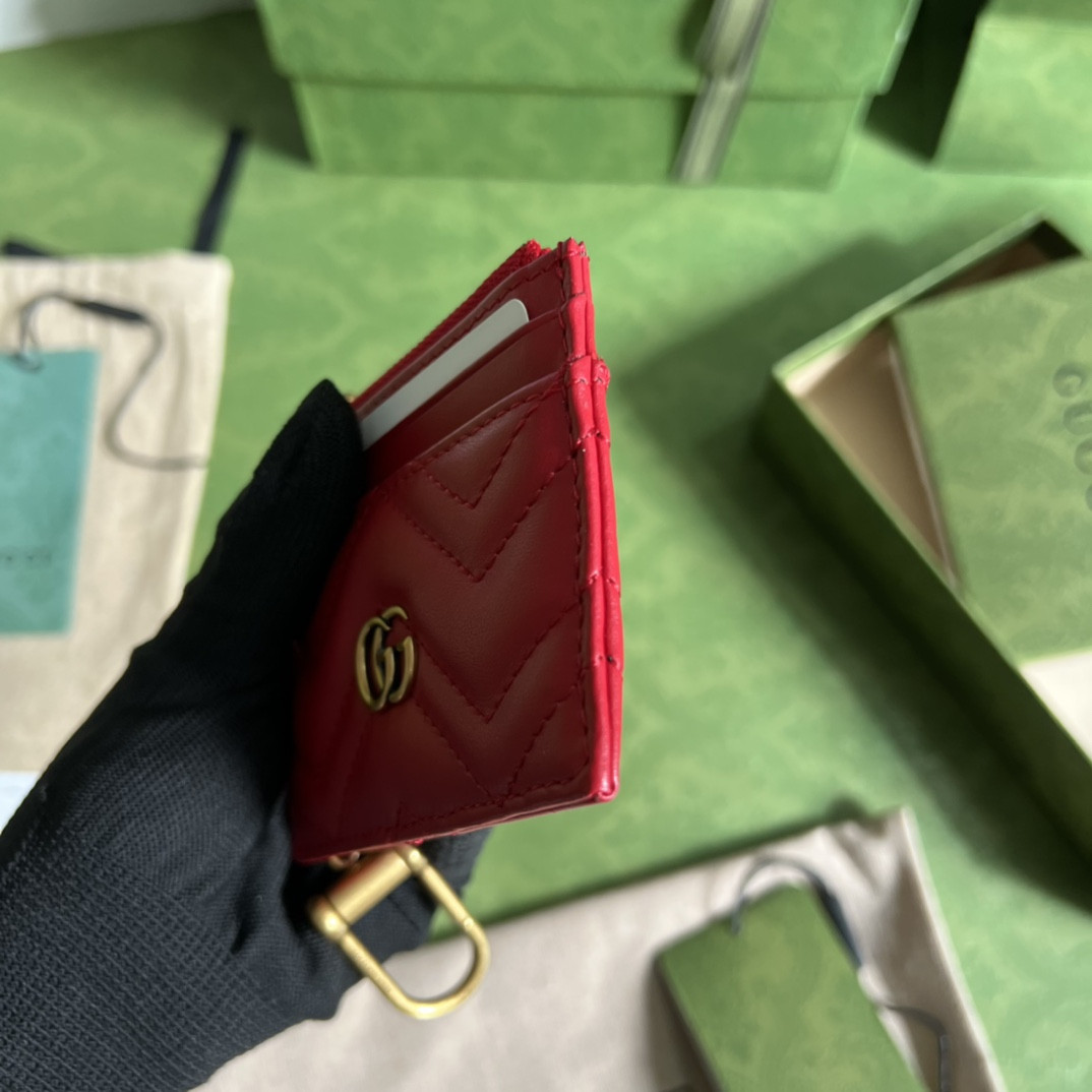 G*u*i gg marmont bag