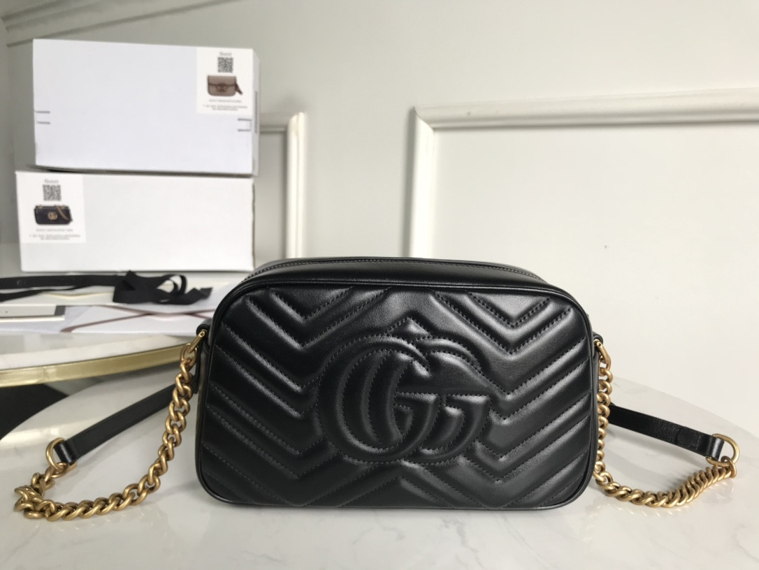 G*u*i gg marmont bag