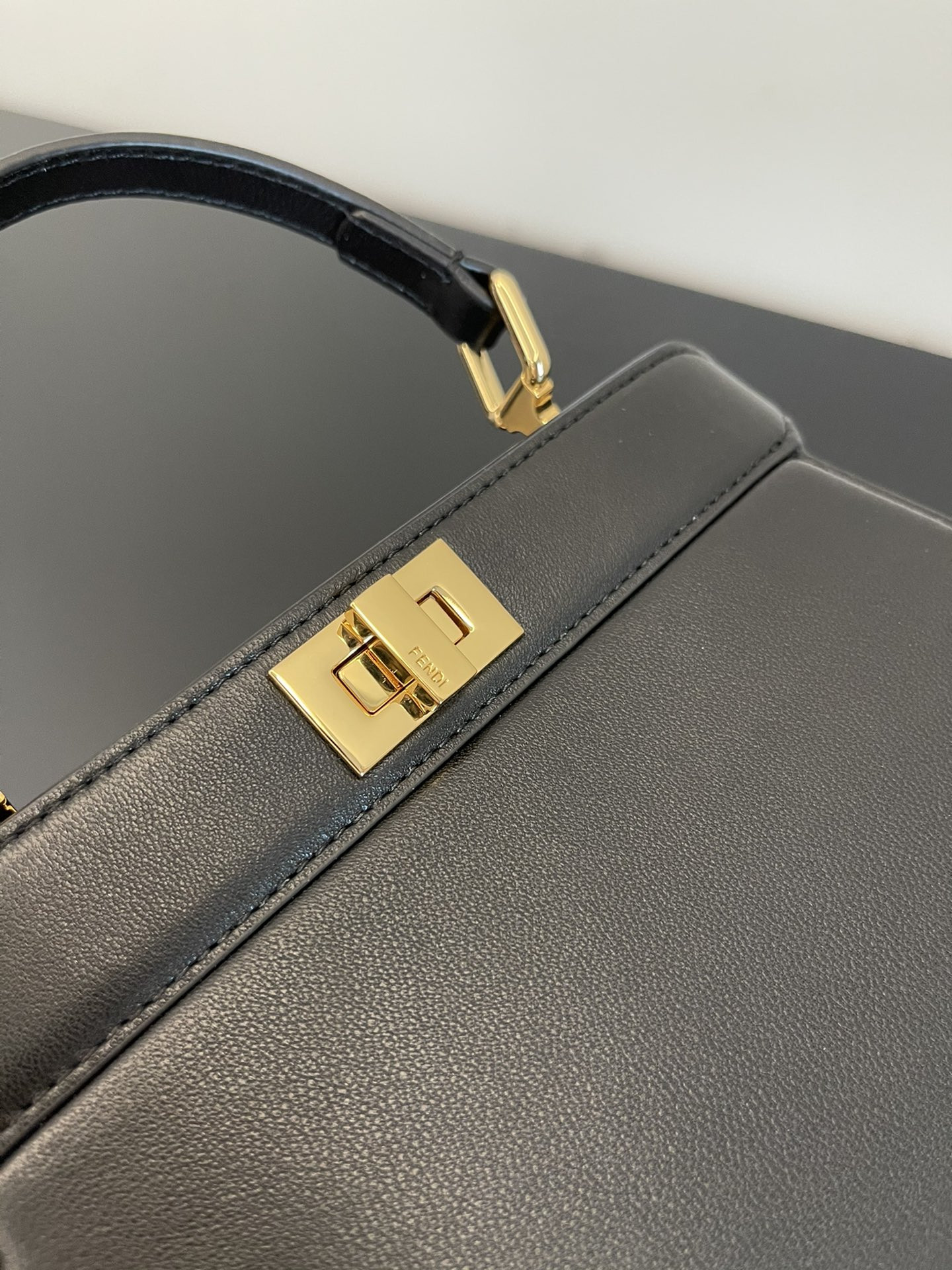 Fendi Peekaboo Iseeu Petite
