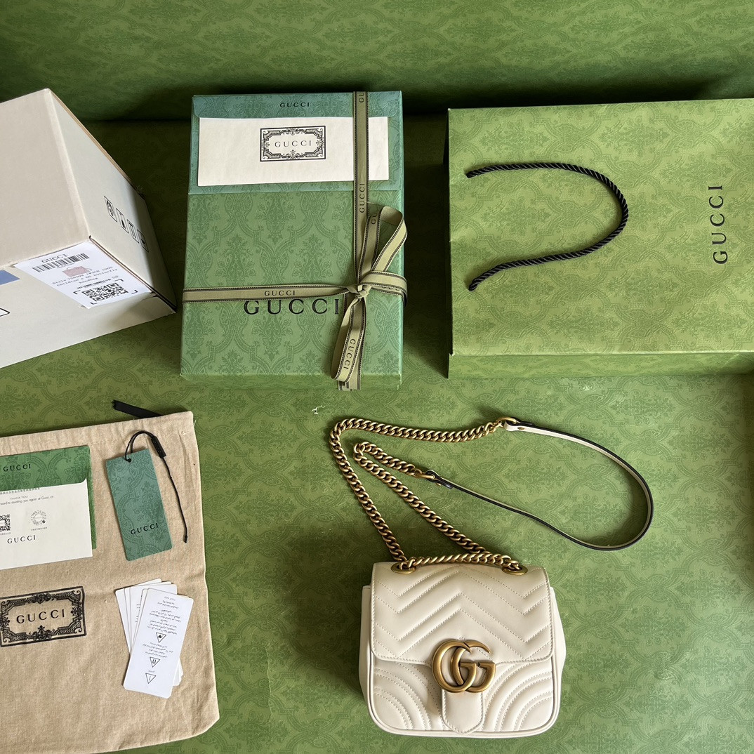 G*u*i gg marmont bag