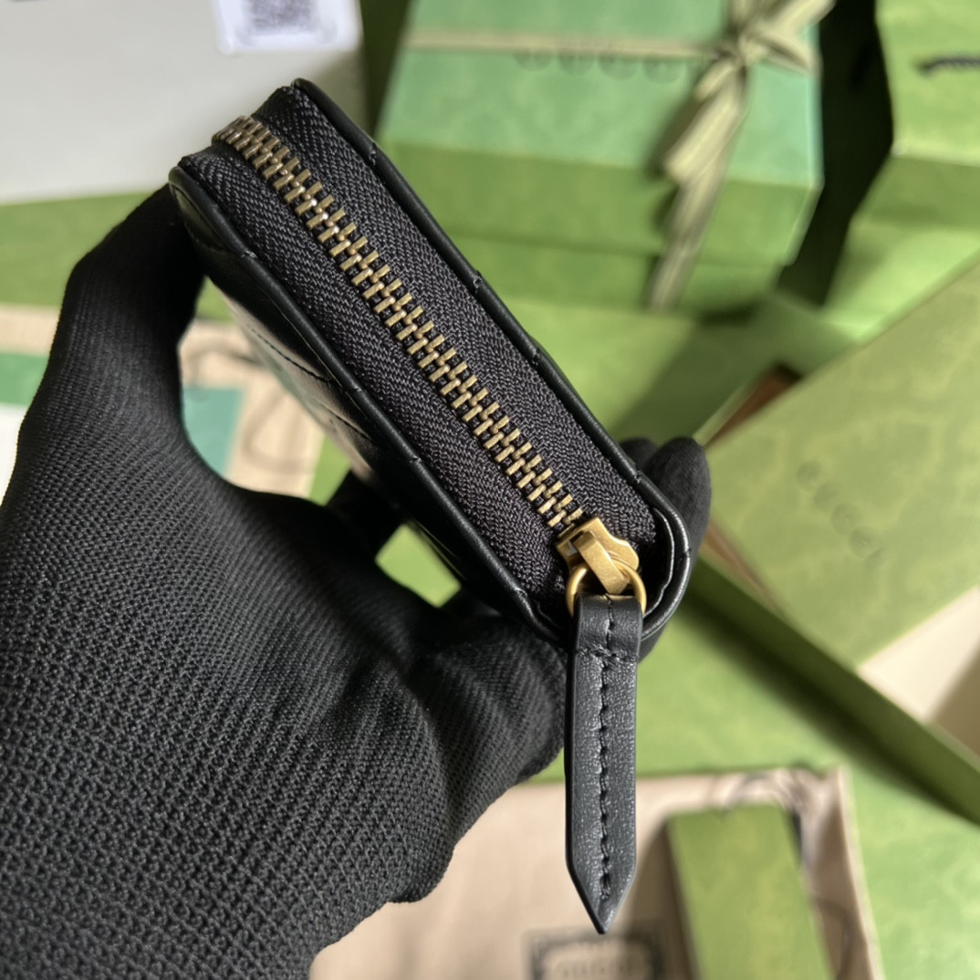 G*u*i gg marmont bag