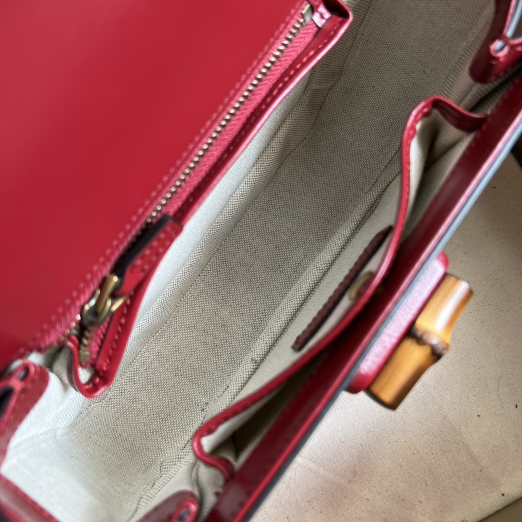 G*u*i bamboo 1947 bag