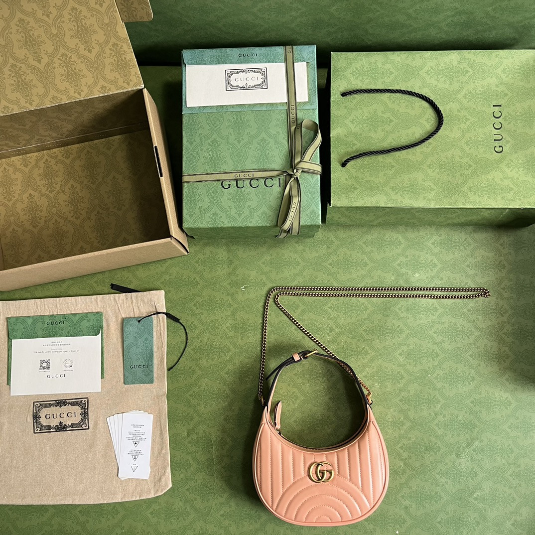 G*u*i gg marmont bag