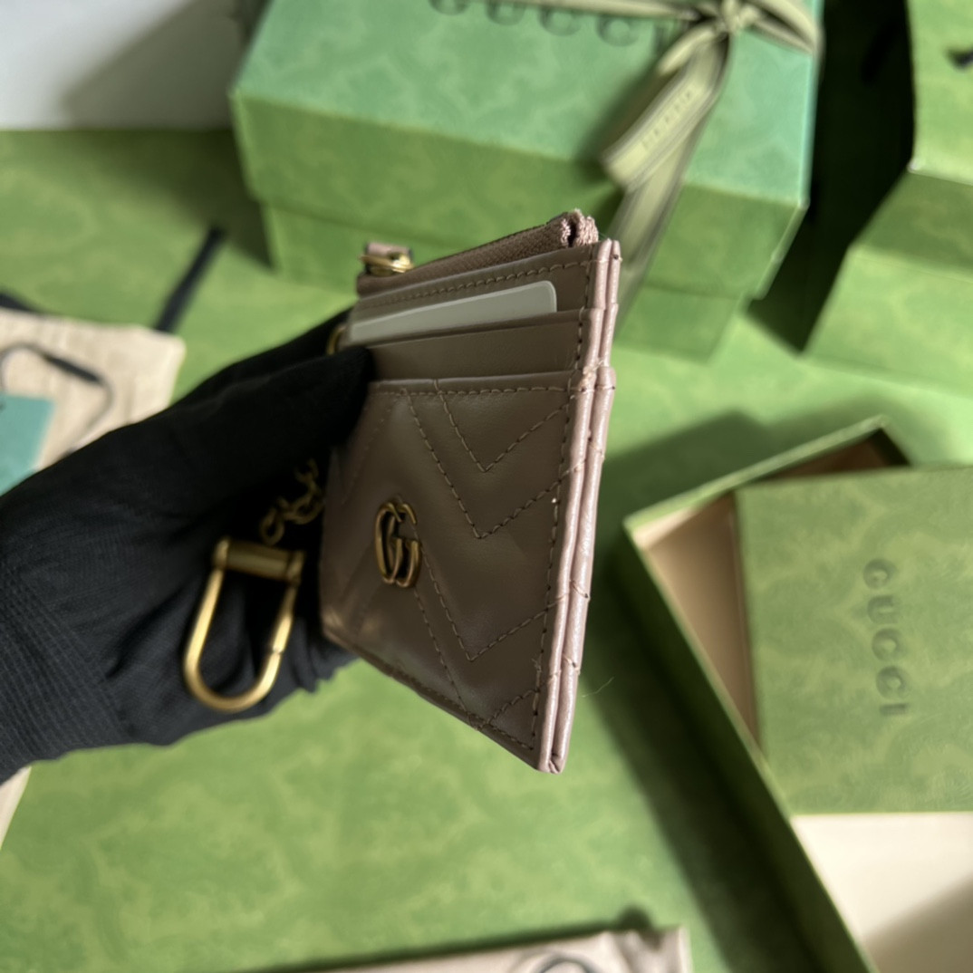 G*u*i gg marmont bag