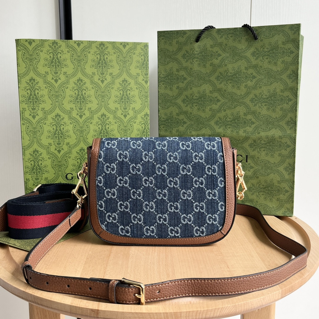 G*u*i horsebit 1955 bag